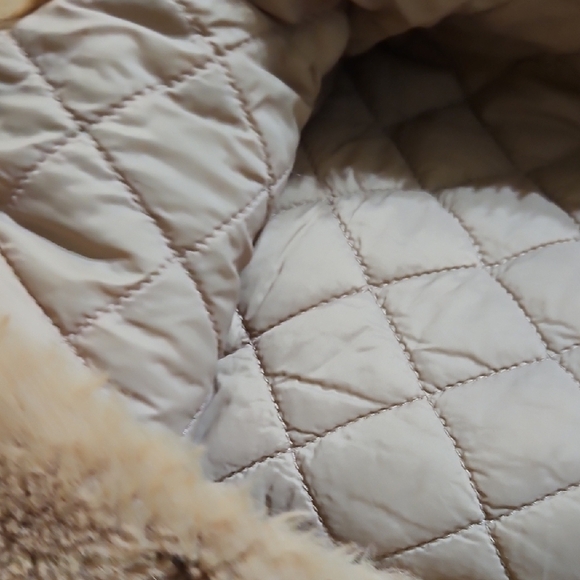 Zara Beige Quilted Vest - Picture 11 of 12